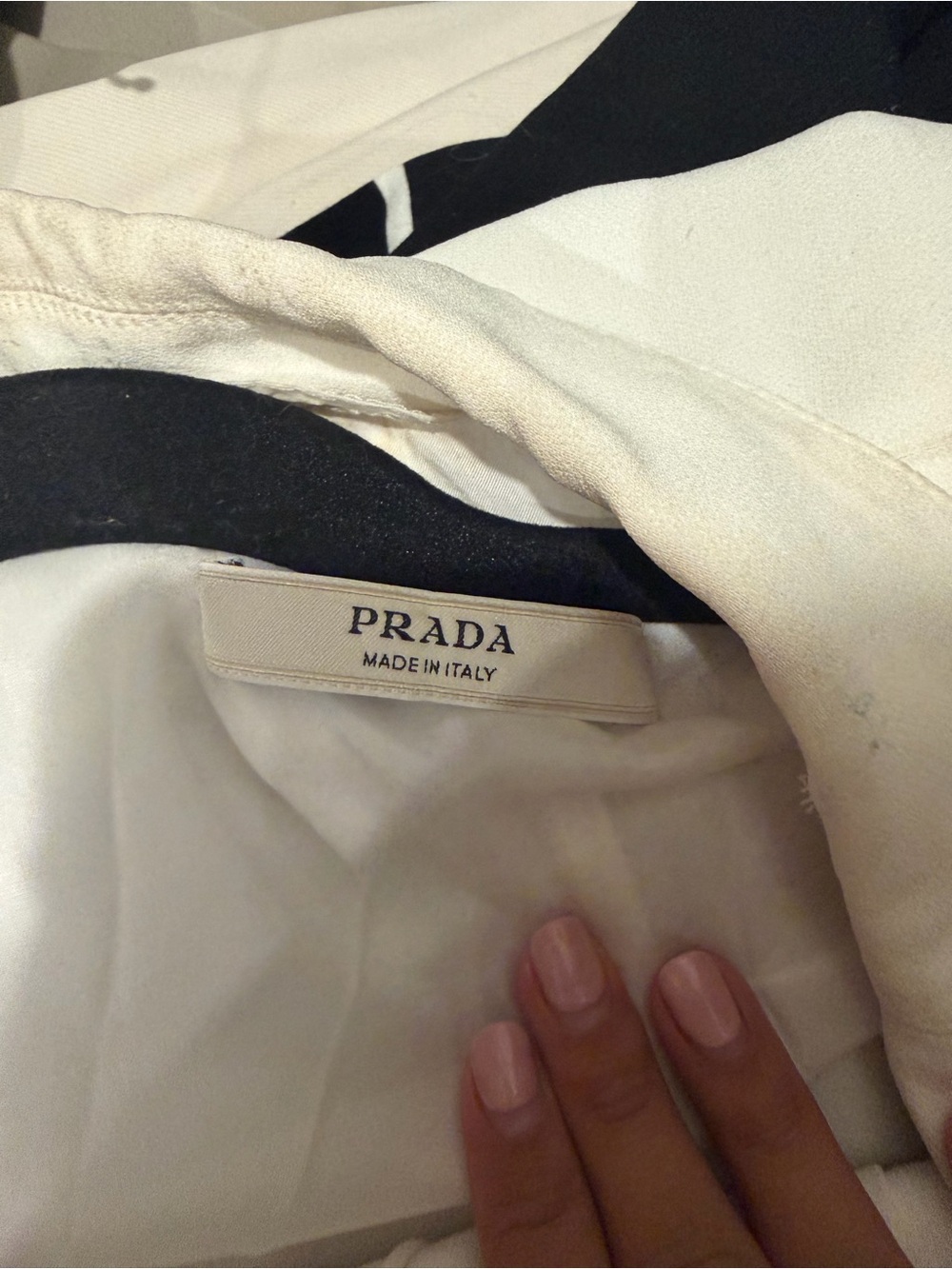 VINTAGE PRADA Cream Pleated Buisness Suit - Picture 5 of 6